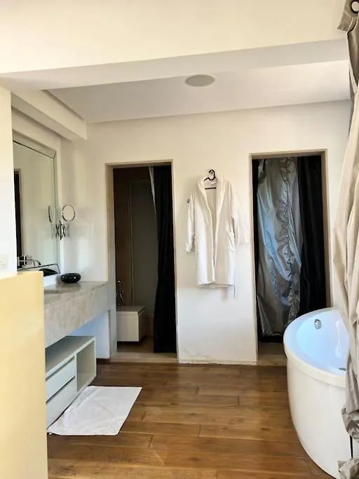 Designer Villa In La Palmeraie Marrakech Марракеш Марокко